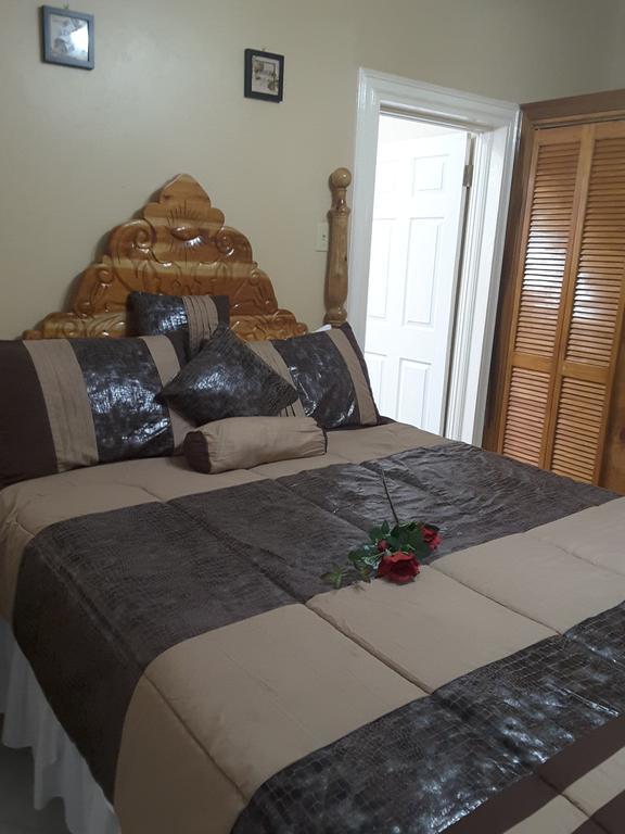 Cazwin Villas Montego Bay Cameră foto